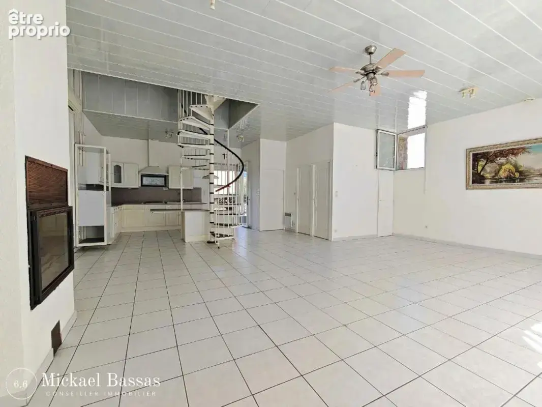 Maison 5 pièces 141 m² à vendre à Prades (66500) - photo 2