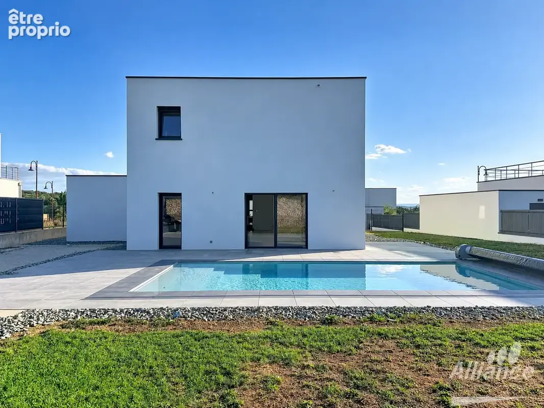 Maison contemporaine avec piscine - MEROUX-MOVAL - photo 9