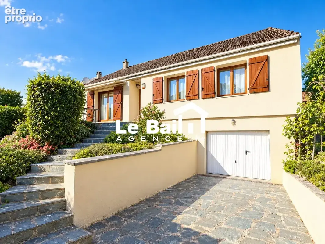 Photo Maison à Osny au prix de 419 000€