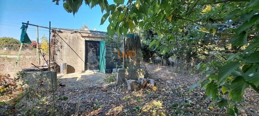 Maison à SAINT-SERIES