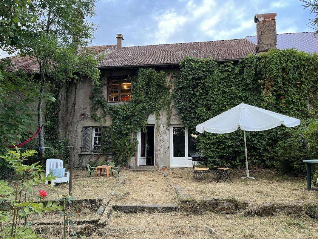 Maison à ALLARMONT