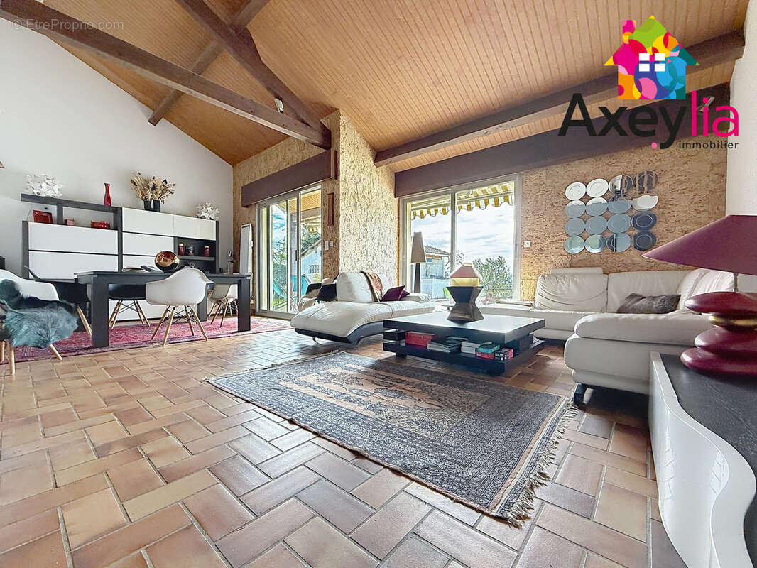 Maison à NOTRE-DAME-DE-BOISSET