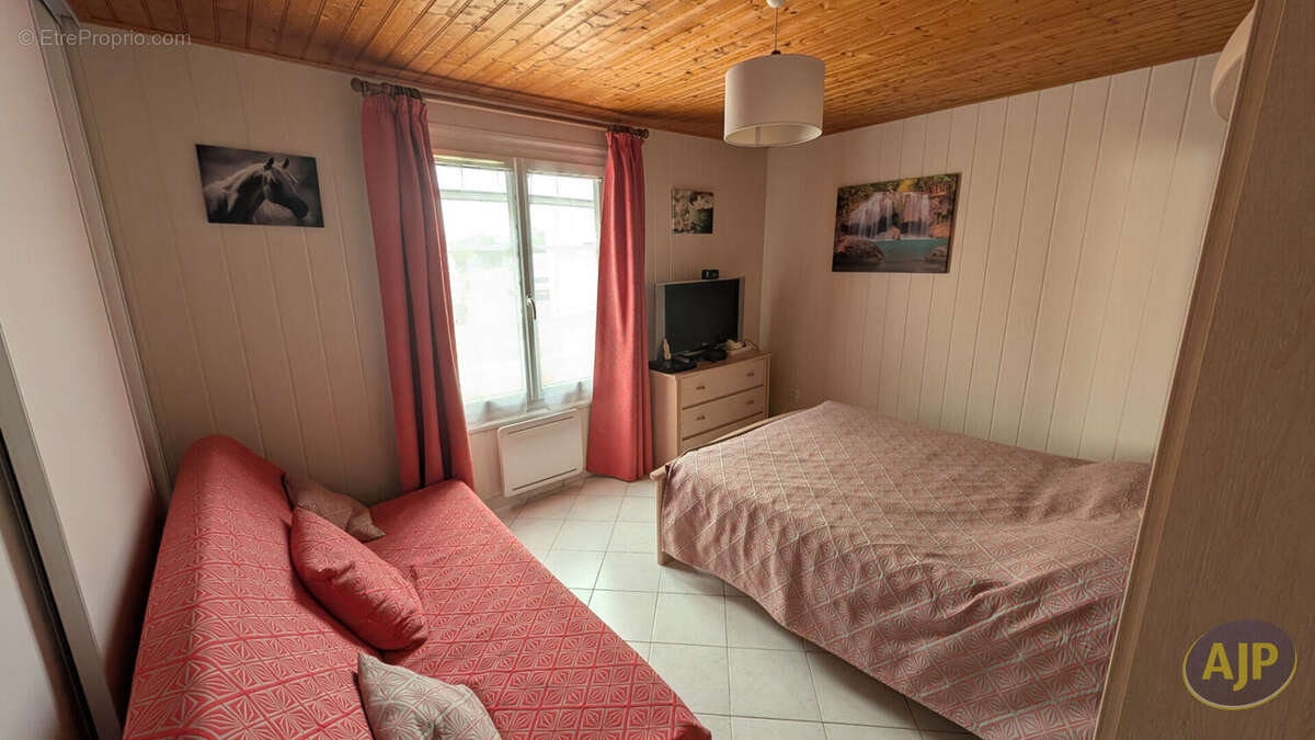 Maison à GRUES