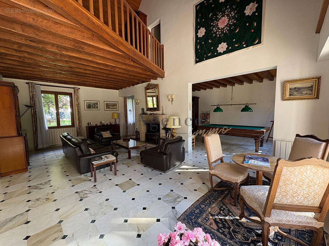 Maison à LAMORLAYE