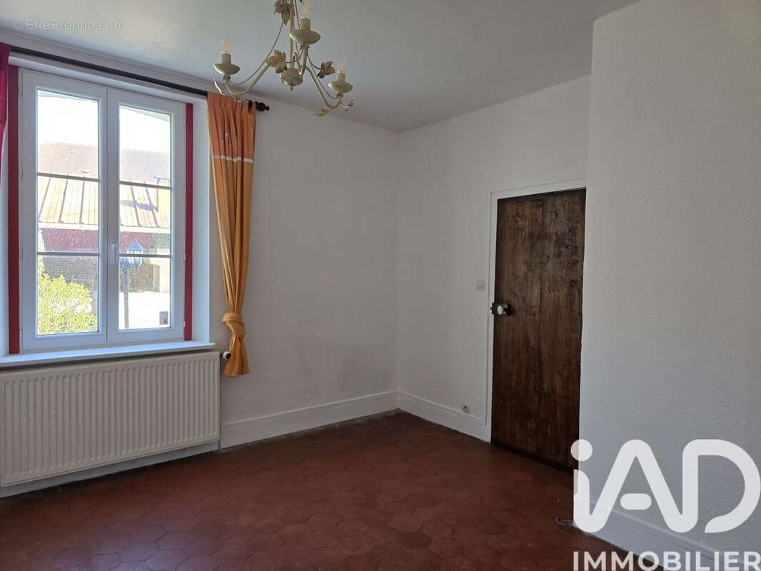 Maison 220 m² à Sancy-Les-Provins  - photo 8