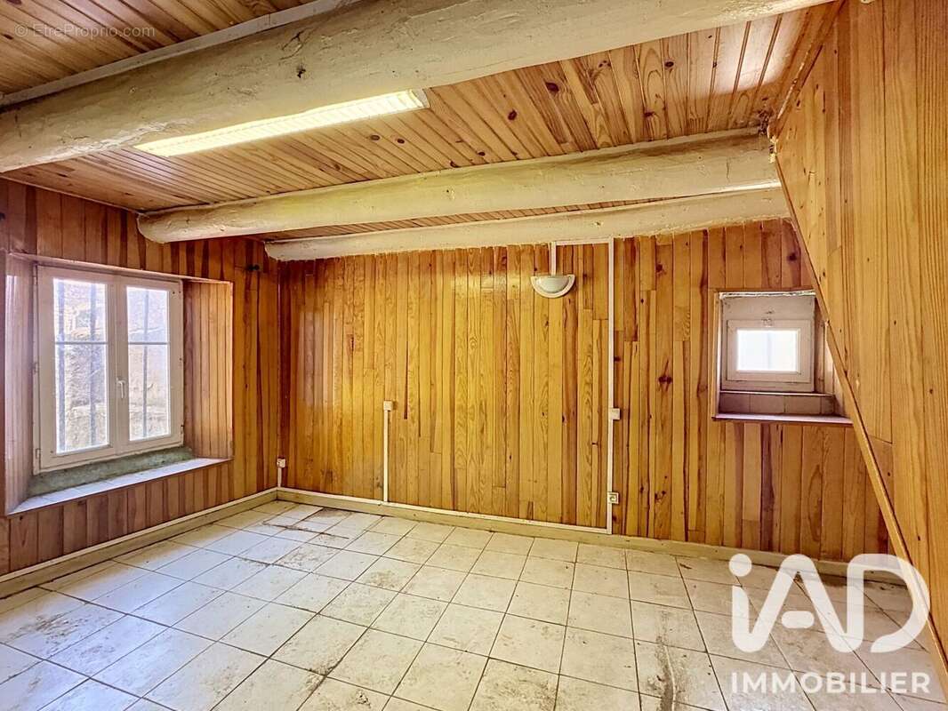 Maison 97 m² à Saint-Jean-De-Nay  - photo 8
