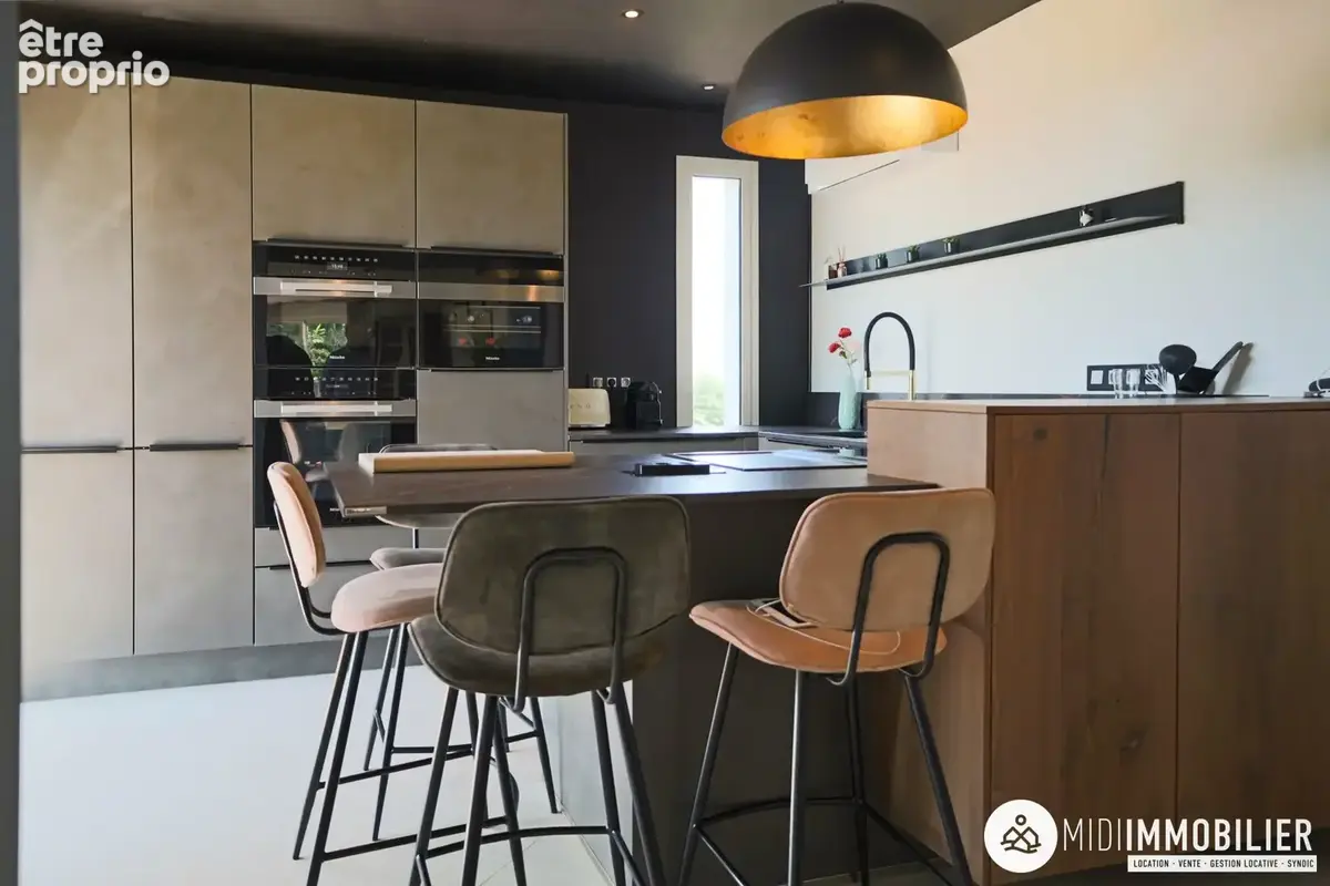 Maison 6 pièces 196 m² à vendre à Puygouzon (81990) - photo 6
