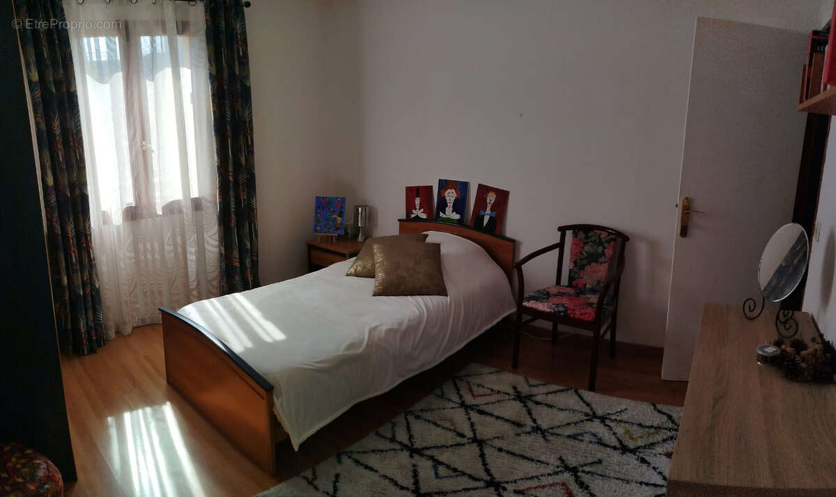 Maison à SARTROUVILLE