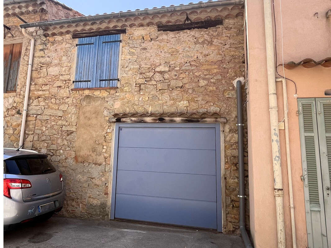 Maison à PUGET-VILLE
