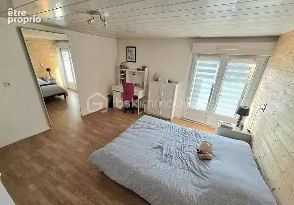 Maison de 191 m2, 5 chambres, piscine sur un terrain de 964 m2 !!! - photo 9