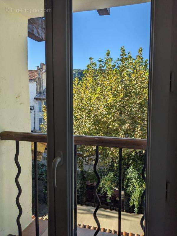 Appartement à BARGEMON