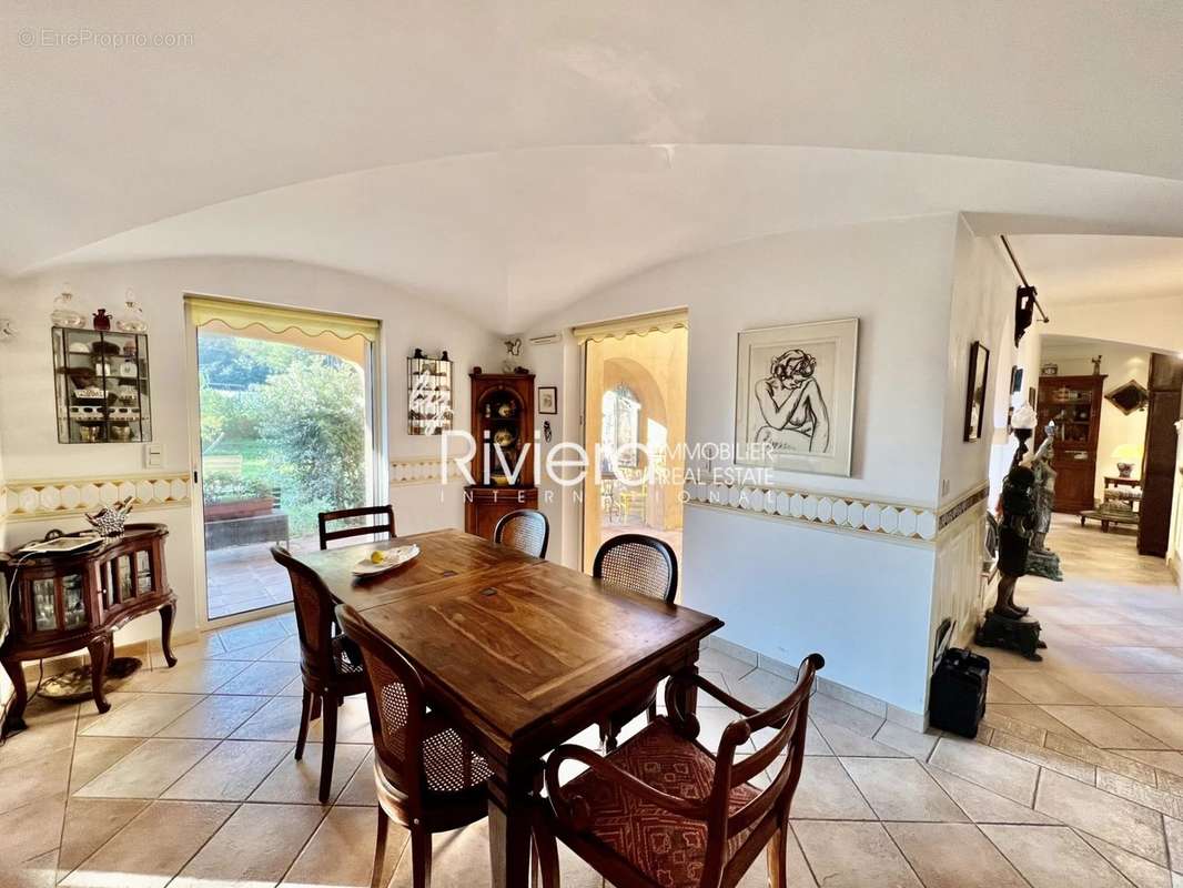 Maison à CAVALAIRE-SUR-MER