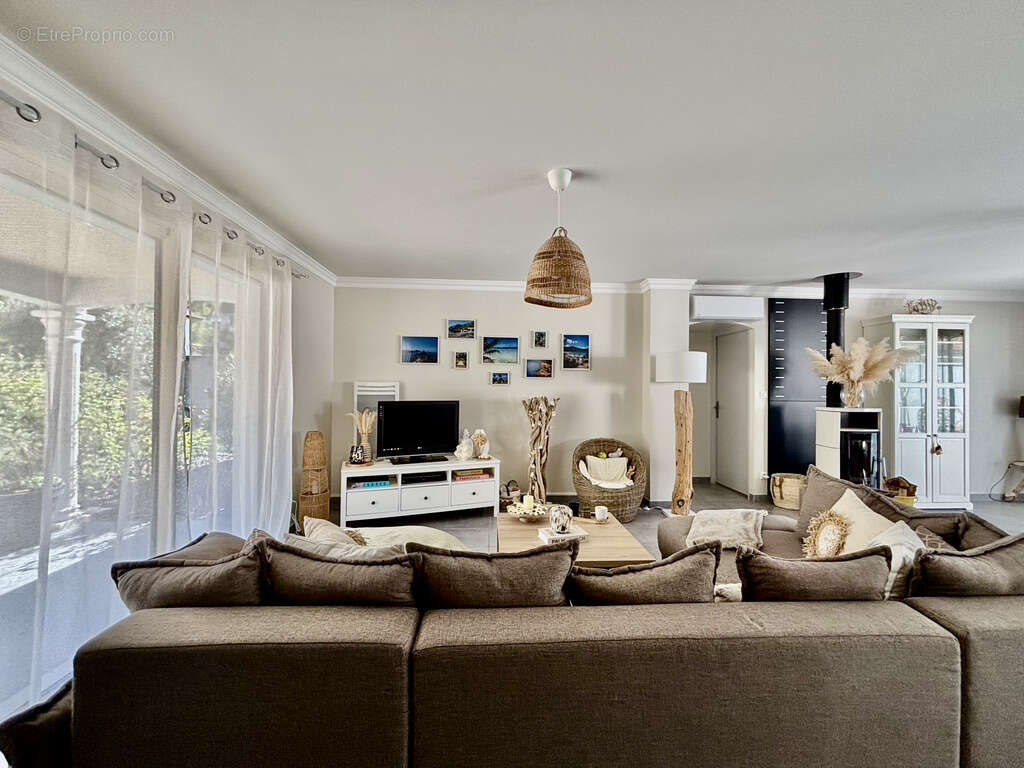 Maison à BOSMIE-L&#039;AIGUILLE