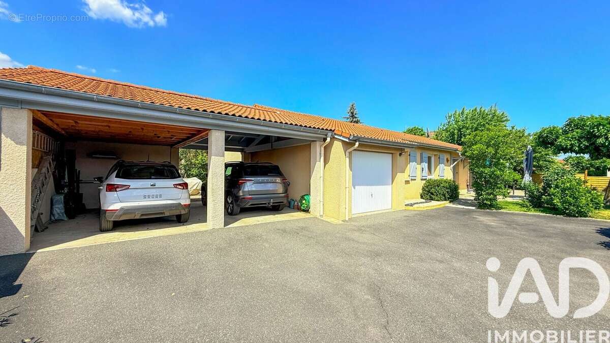 Photo 2 - Maison à SAINT-CYPRIEN