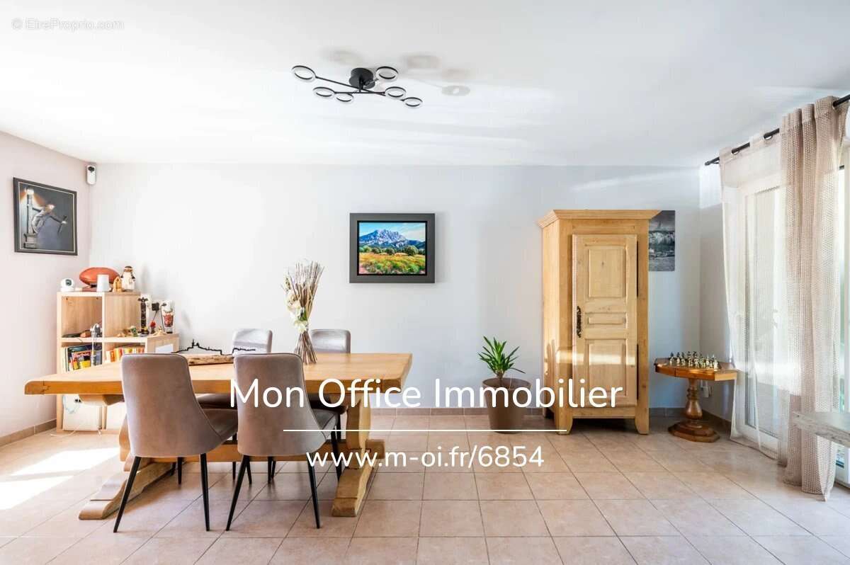Référence : 6854-SKA - Maison 4 pièces dans secteur prisé - photo 12
