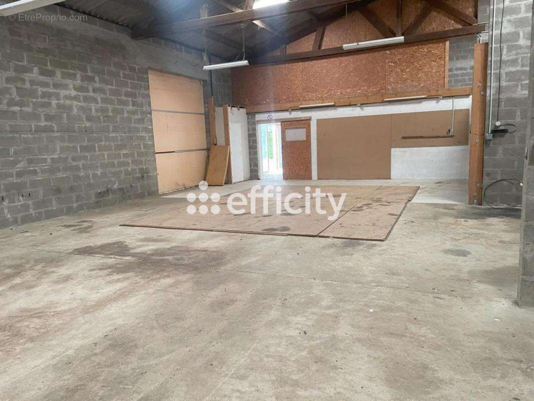 Locaux/Biens immobiliers - photo 8