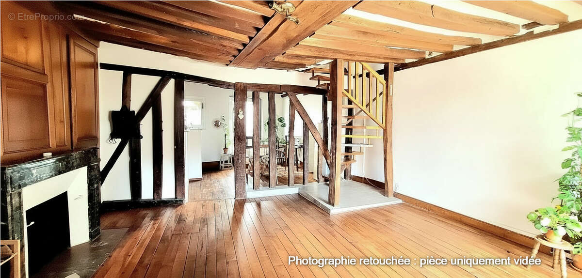 Compiègne Centre : un duplex de caractère, une adresse confidentielle - photo 3