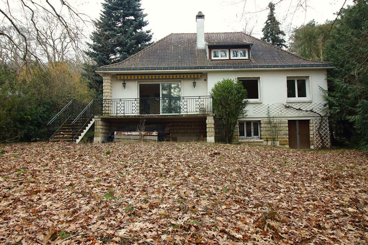 Maison à GIF-SUR-YVETTE