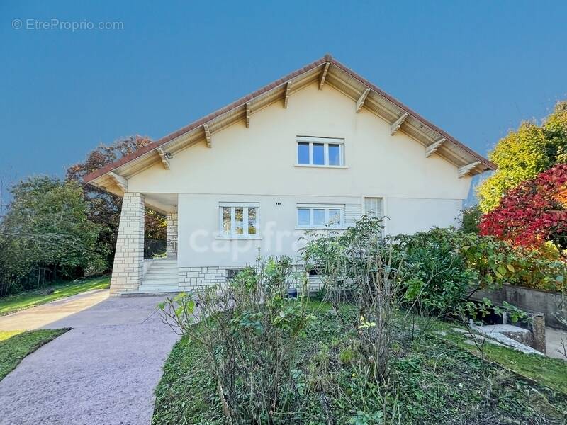 Maison à SENNECEY-LES-DIJON