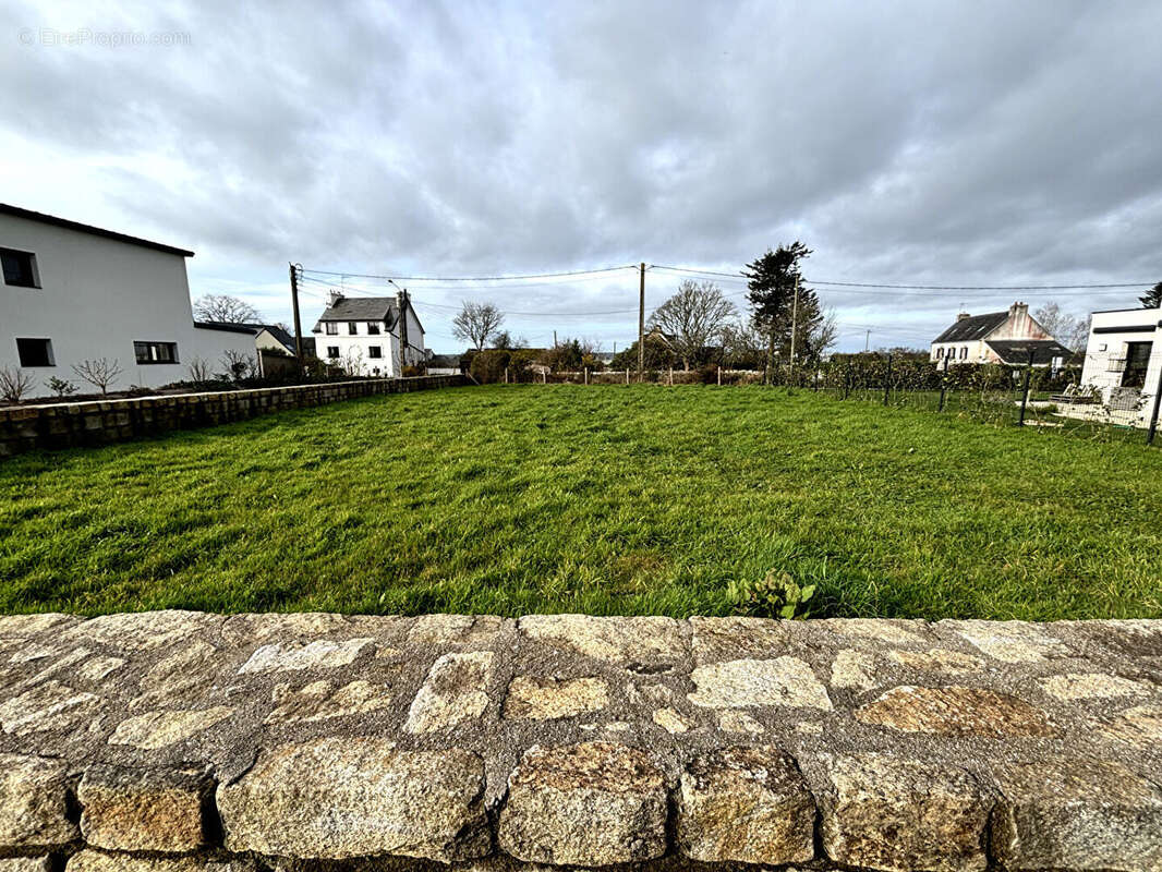 Terrain à CONCARNEAU
