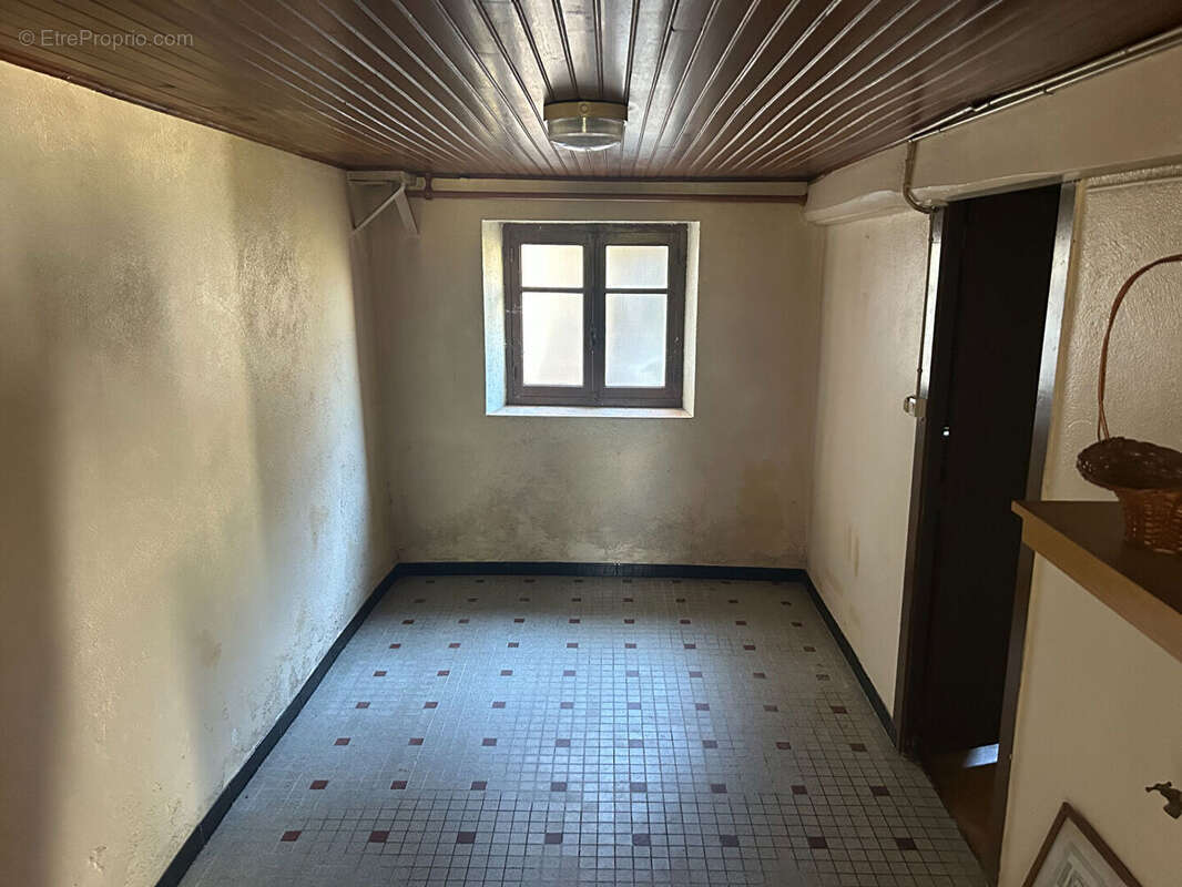 Maison au calme Escoutoux 64.77 m2 - photo 11