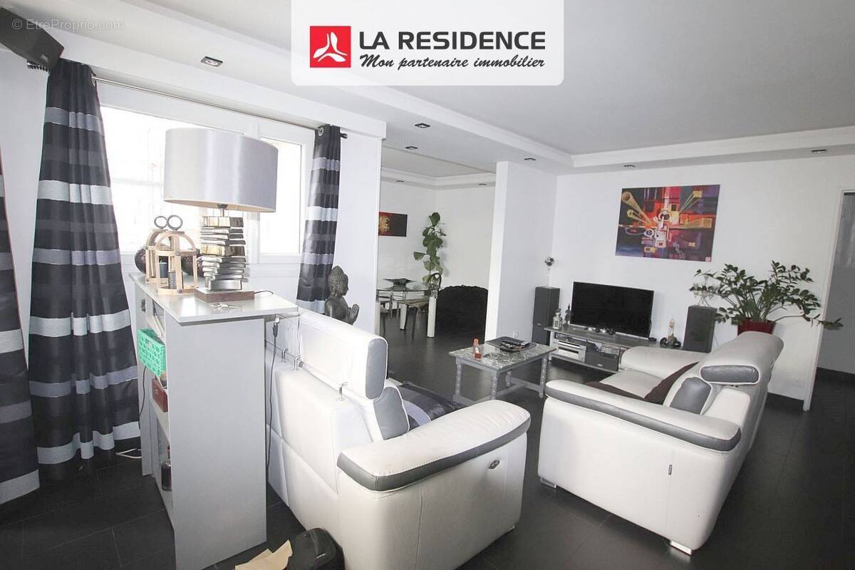 Appartement à MAUREPAS