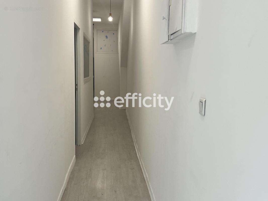 Locaux/Biens immobiliers - photo 3