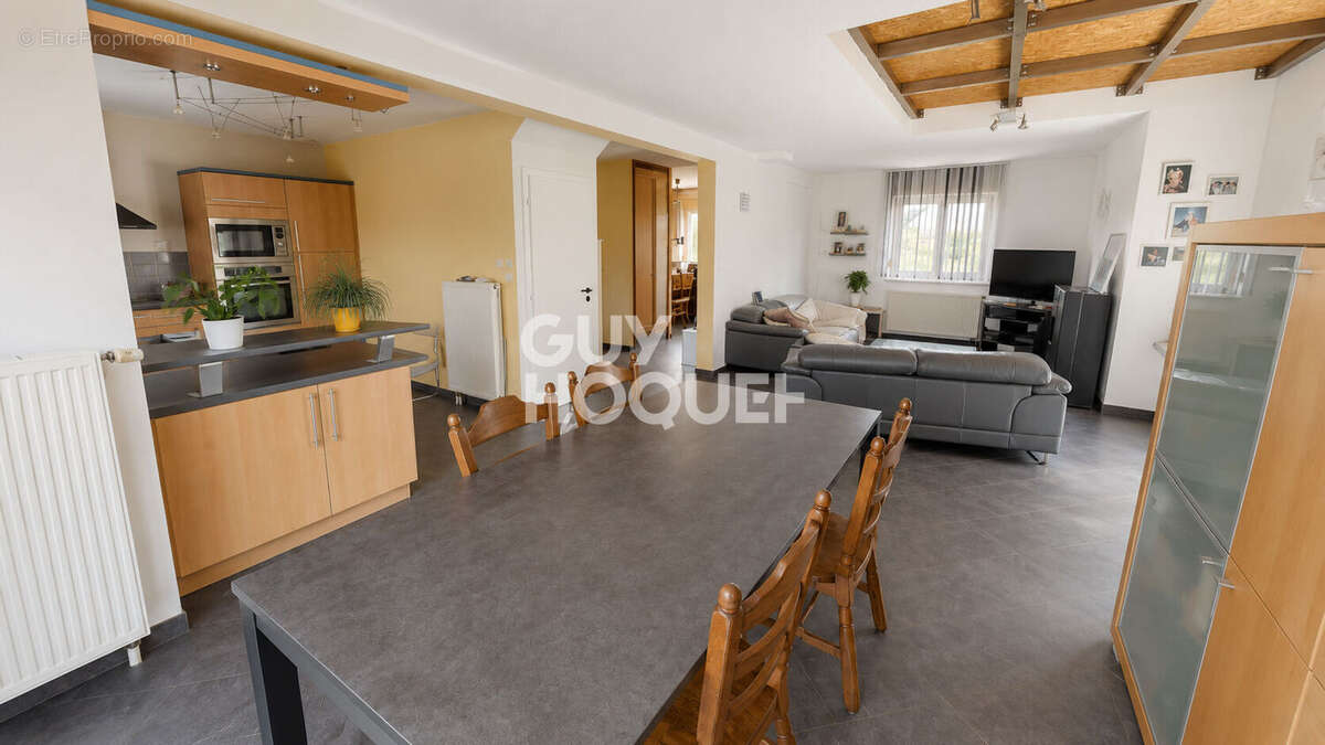 Maison  6 pièces 116 m2 - photo 4