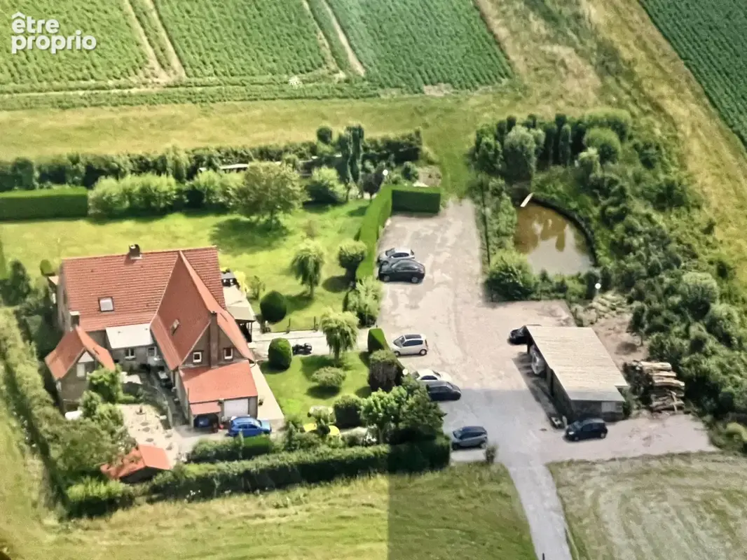EXCLUSIVITÉ Ancien corps de ferme rénové   Plus de 300 m2 habitables sur 5 000 m2 de terrain - photo 5