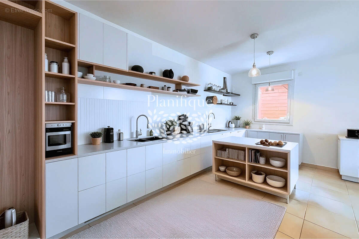 Appartement à QUINTAL