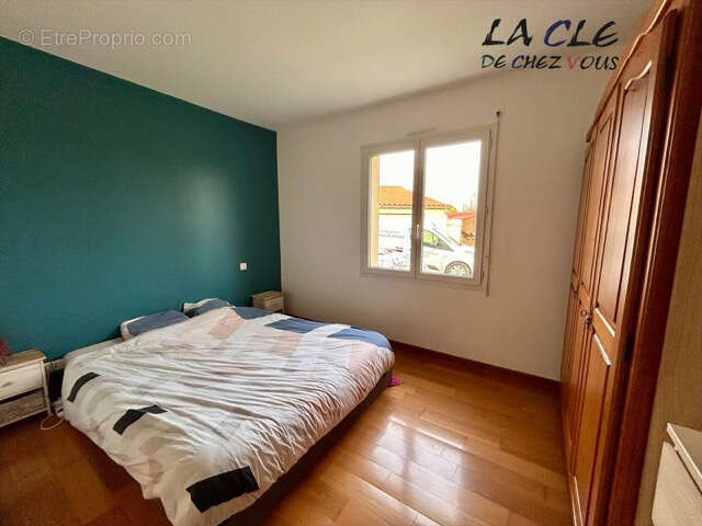 Maison à FRONTENAY-ROHAN-ROHAN