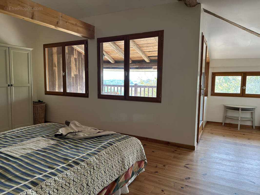 Maison à L&#039;ISLE-EN-DODON