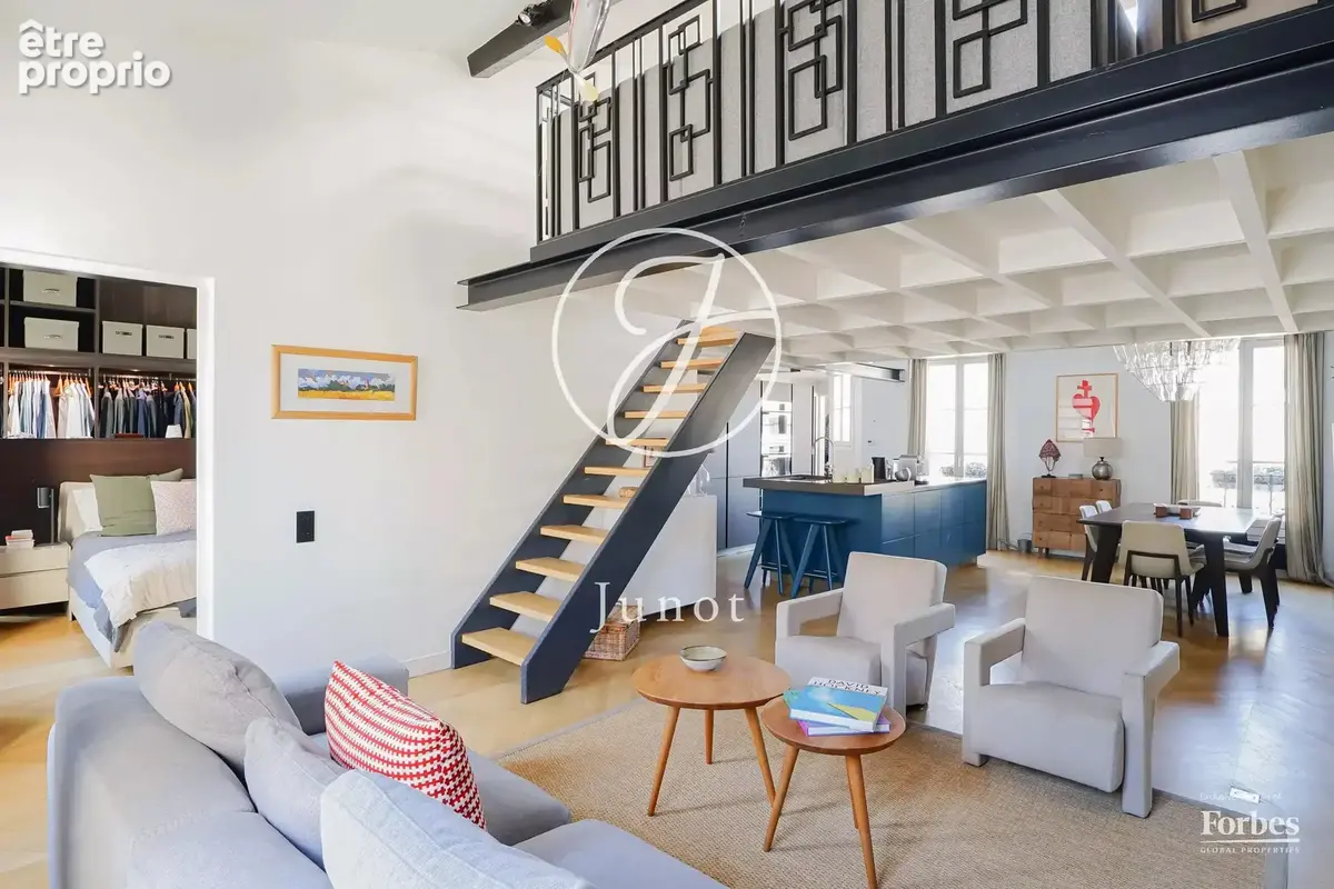 Paris 7e - GROS CAILLOU - Duplex à vendre - 4/5 pièces - 101,31m² Carrez - 131,07m² au sol - 2 chambres - 1 bureau - dernier éta - photo 6