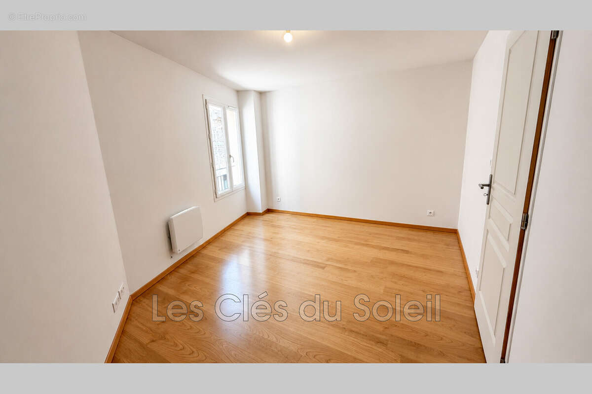 Maison à CAMPS-LA-SOURCE