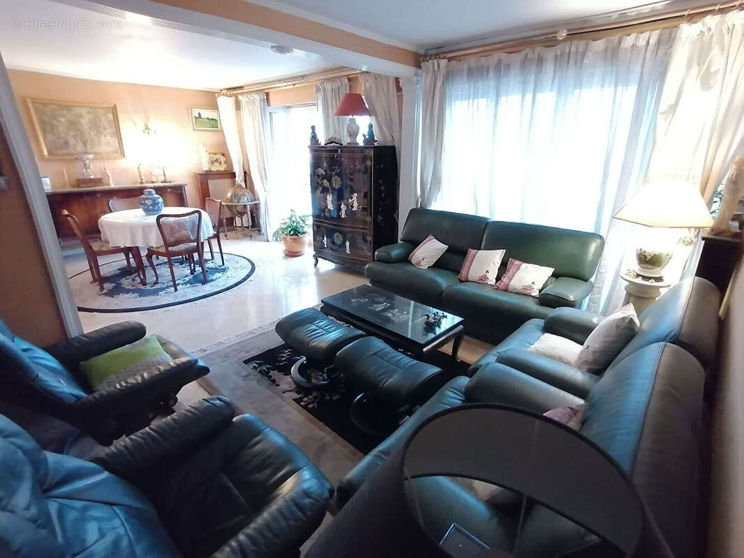 Appartement à BONDY