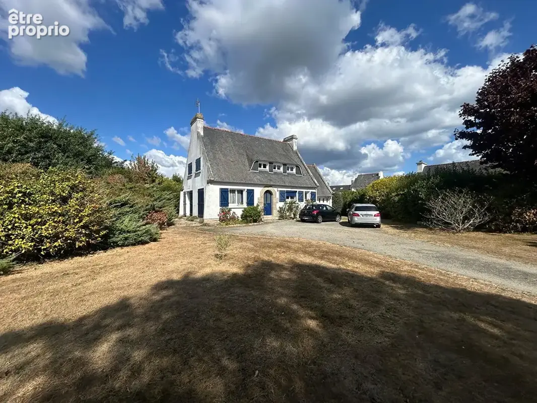 Maison à vendre à 400 m du centre de Pont L'Abbé - 4 chambres sur terrain de 1500 m² avec dépendance. - photo 3