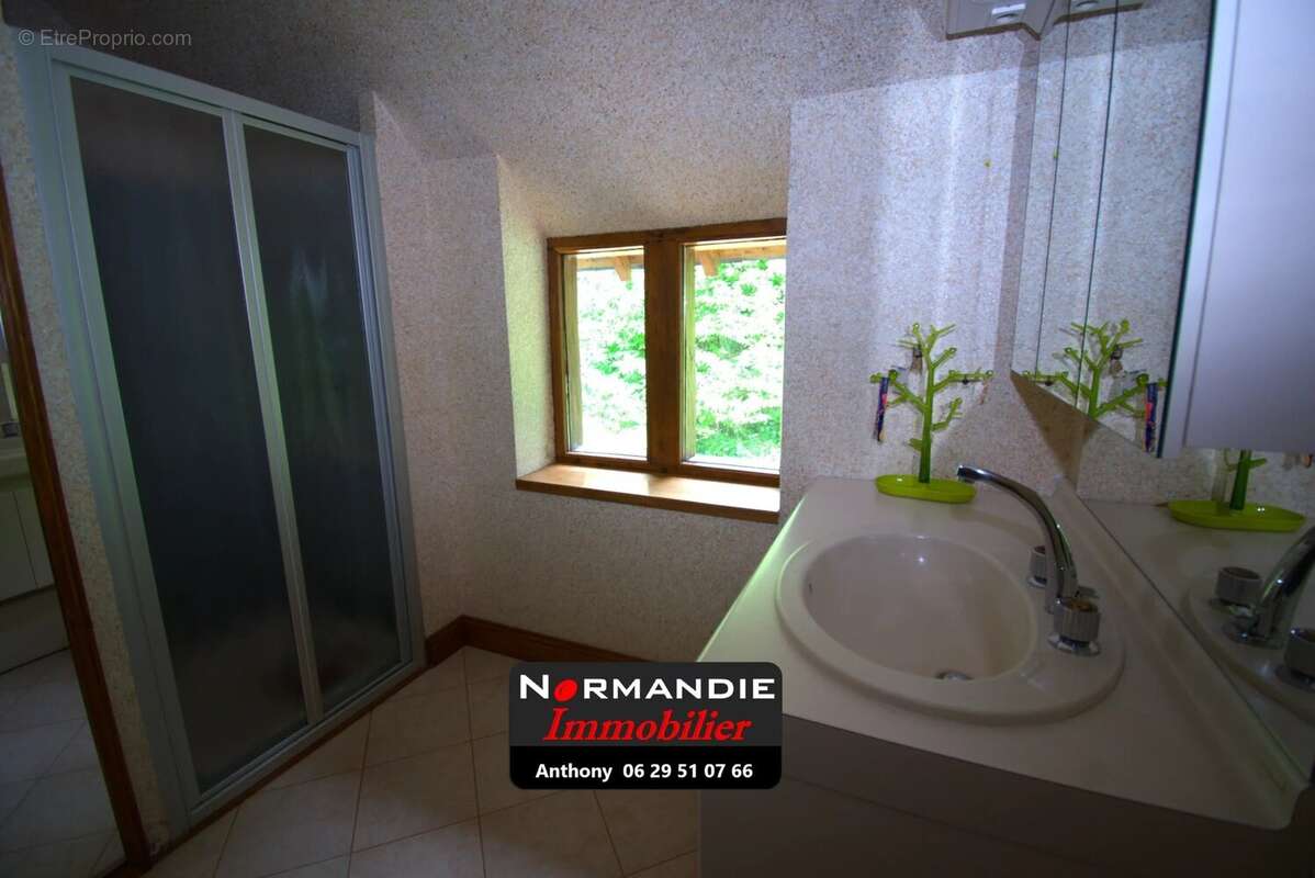 Maison à SAINT-MAURICE-D&#039;ETELAN