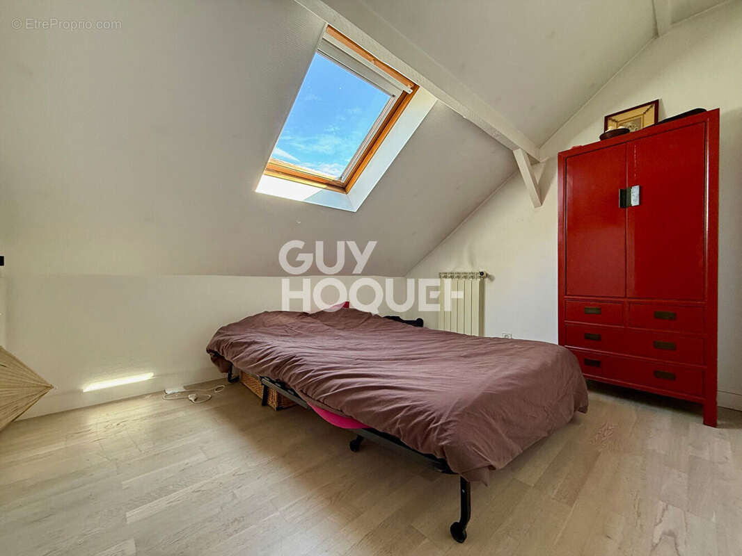 Maison à NEUILLY-SUR-MARNE