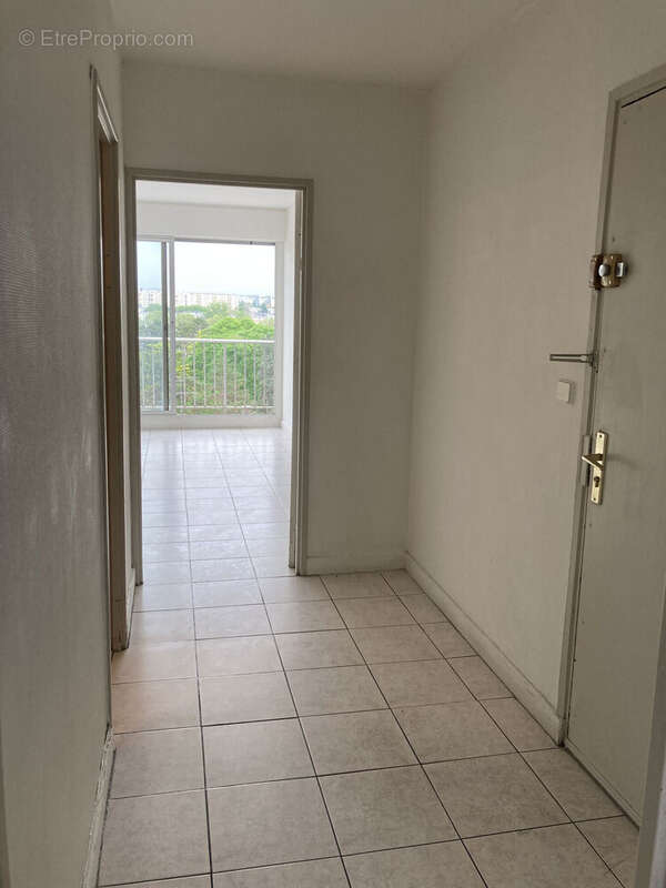 Appartement 58 m² à Sarcelles  - photo 8