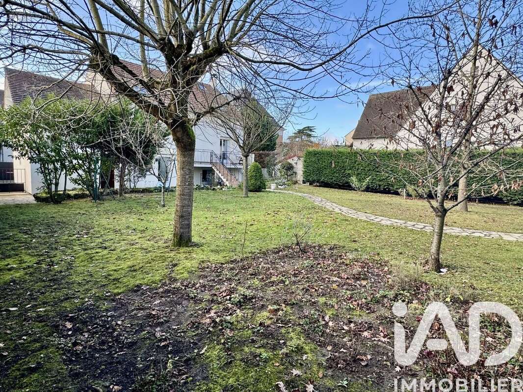 Photo 2 - Maison à SAINTE-GENEVIEVE-DES-BOIS