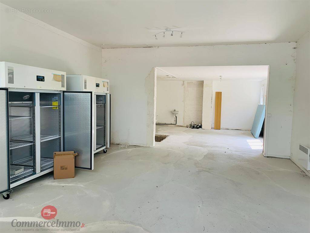 Commerce à ATHIS-MONS