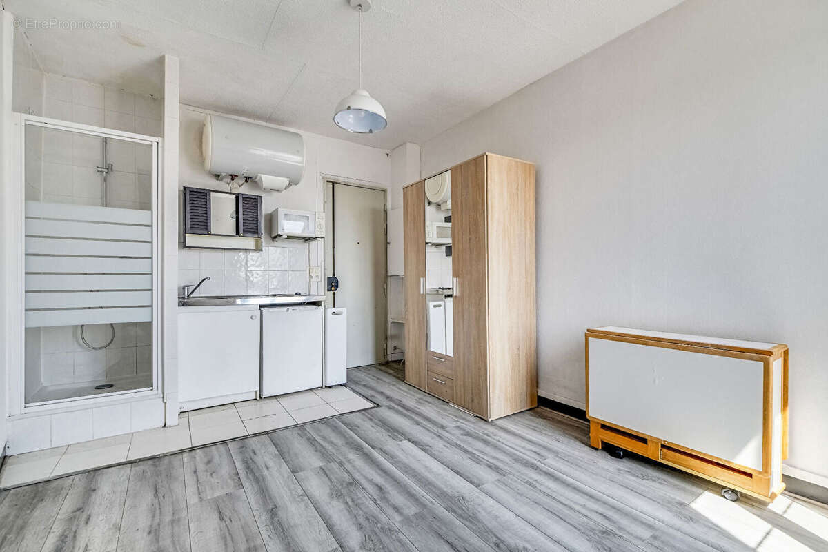 Appartement à PARIS-18E