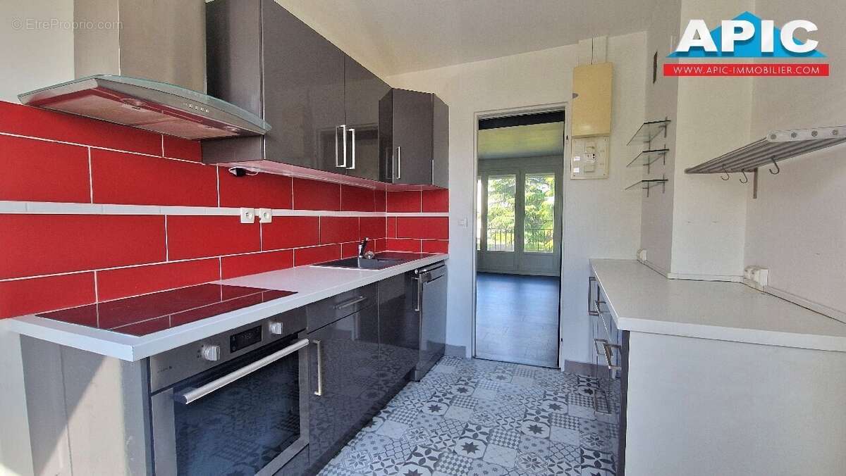 Appartement à GROSLAY