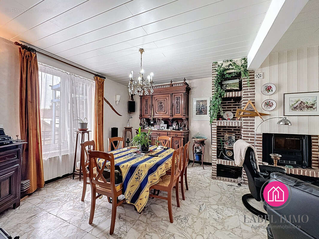 Appartement à CONDE-SUR-L'ESCAUT