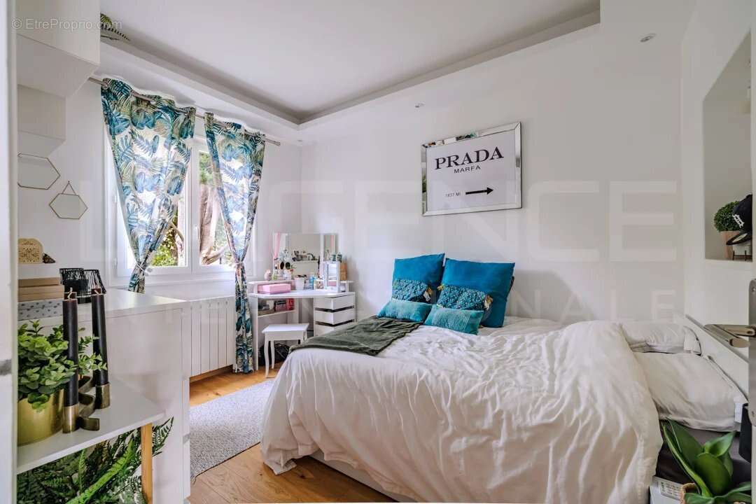 Maison à VAUX-SUR-SEINE