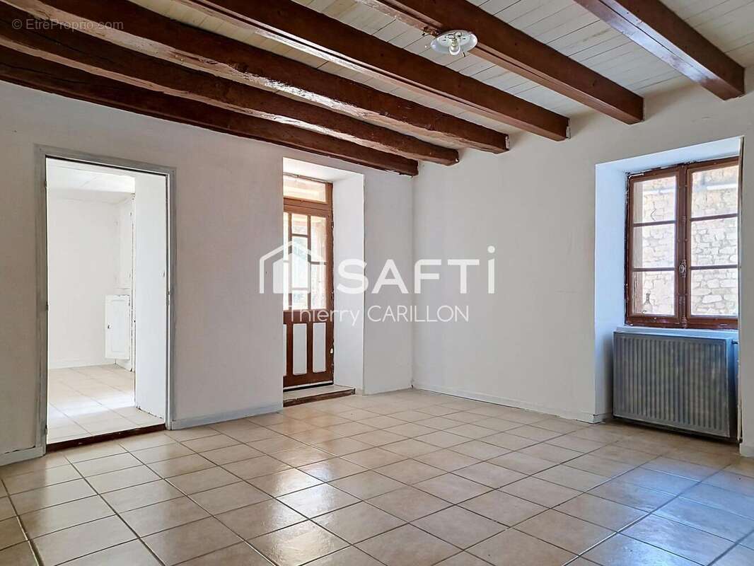 Maison 94 m² à Pamproux  - photo 5