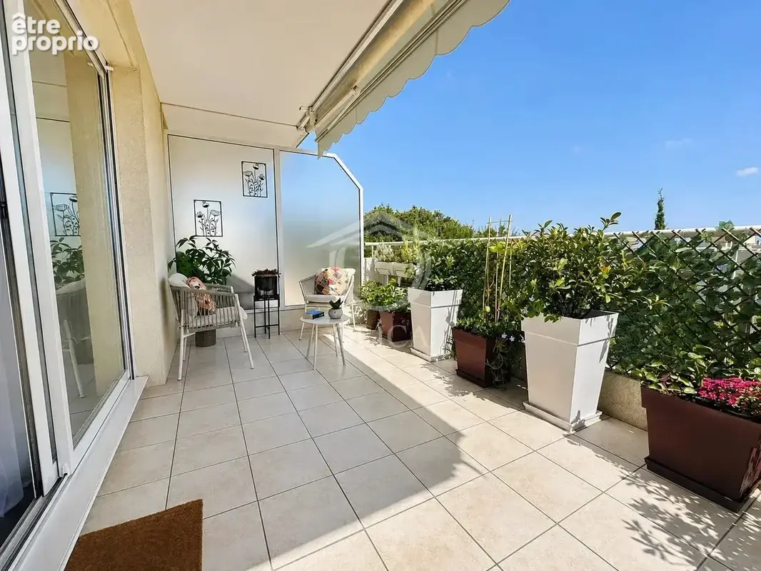 Antibes – rabiac-estagnol – dernier étage – terrasse – aperçu mer – garage - photo 6