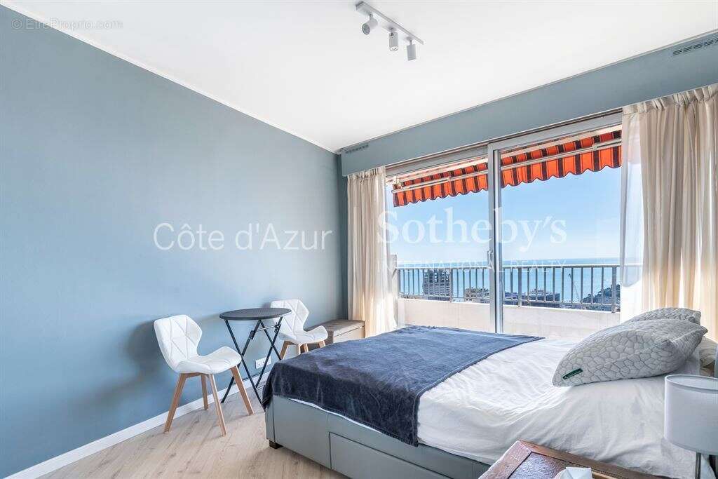 Appartement à BEAUSOLEIL