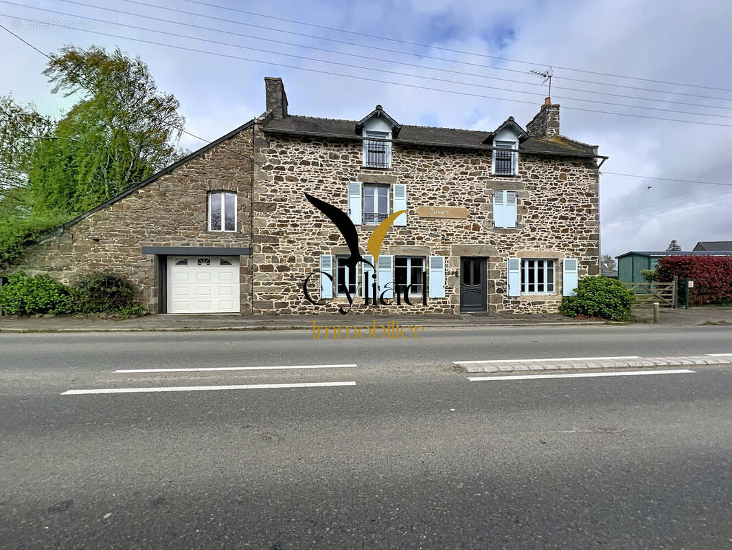 Maison à PLEUDIHEN-SUR-RANCE