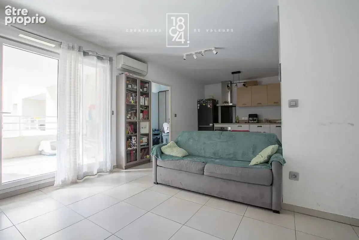 Appartement T3 de 2020 au 3 Lucs  À Vendre - photo 4